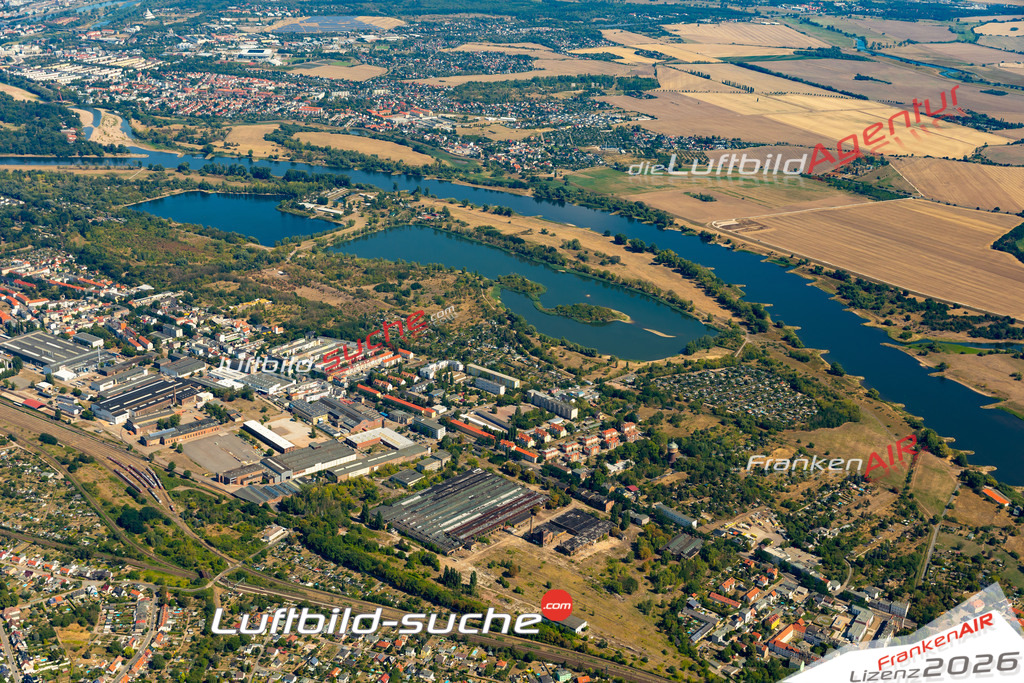Das Luftbild der Stadt Magdeburg wurde 2022 vom Flugzeug heraus erstellt (keine Drohnen-Aufnahmen) Aufnahmehöhe ca.450 Meter- hohe Bildauflösung und Druck-Qualität. Garantiert!