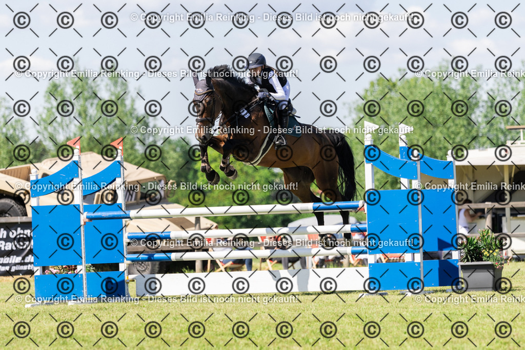 CL5A8825 | Emilia Reinking Fotografie - Realisiert mit Pictrs.com