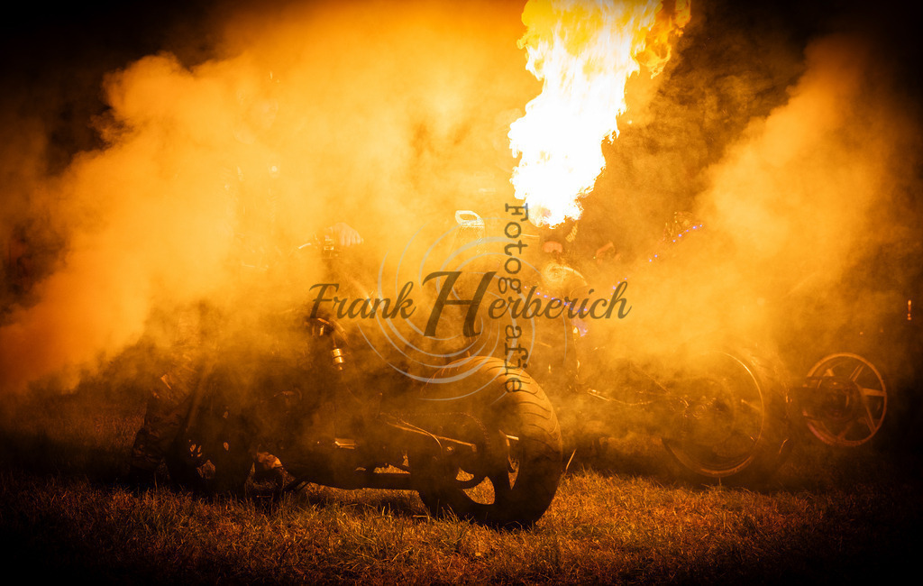 Audio Gun | Frank Herberich Fotografie, Frank Herberich, Fotografie, Hochzeit, Portrait, St. Peter Ording, Ording, Westerhever, Nordsee, Frank Fotografie, Hardheim,  Odenwald,Walldürn, Band,Eventfotografie - Realisiert mit Pictrs.com