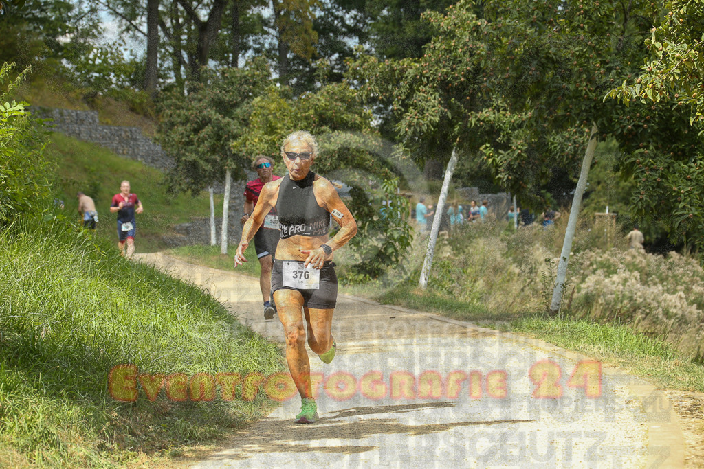250824_1340_EX1_3204 | Sportfotografie im Rhein-Sieg Kreis, Köln, Bonn, NRW, Rheinland Pfalz, Hessen, etc. Unser Tätigkeitsfeld umfasst den Laufsport vom Volkslauf über den Marathon, Duathlon, Triathon bis zum Ultralauf wie Kölnpfad Ultra oder Schindertrail.