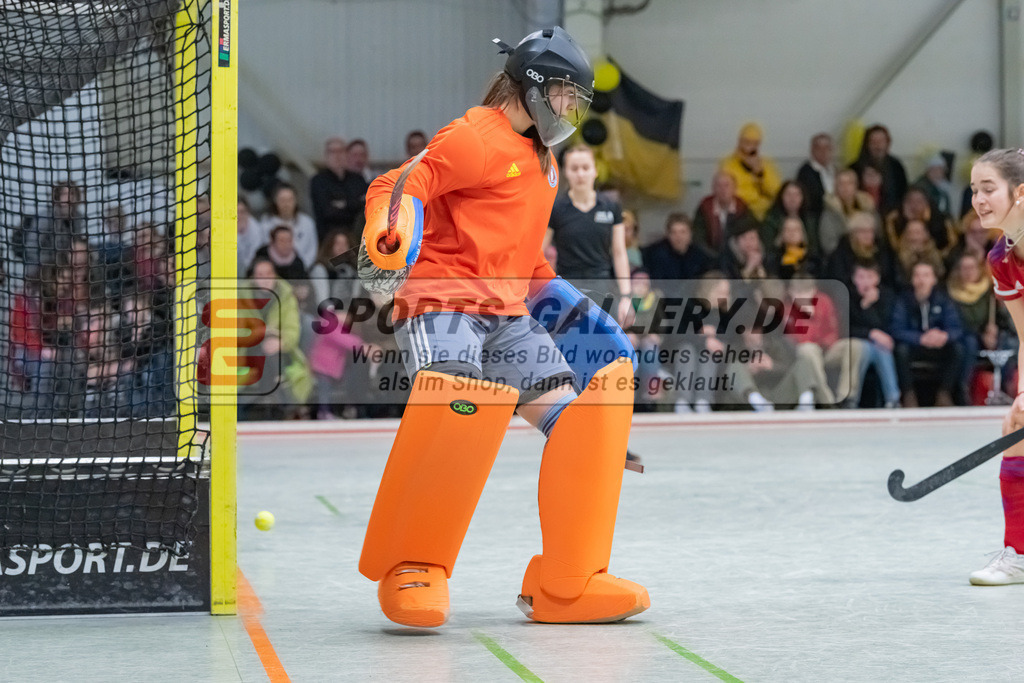 HK_20230226_105235 | Deutsche Meisterschaft WU16 Spiel um Platz 3 UHC Hamburg - Mannheimer HC am 26.2.2023 DSC 99, Düsseldorf ,