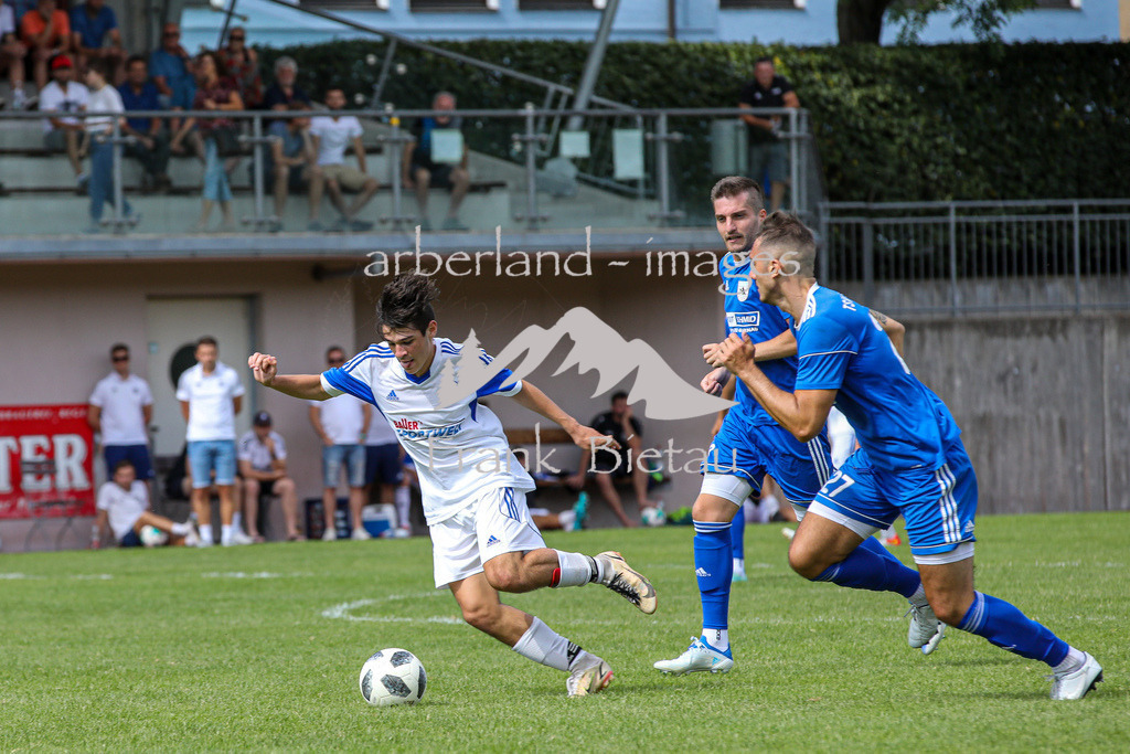 OE7A6302 | li. Lukas Koller