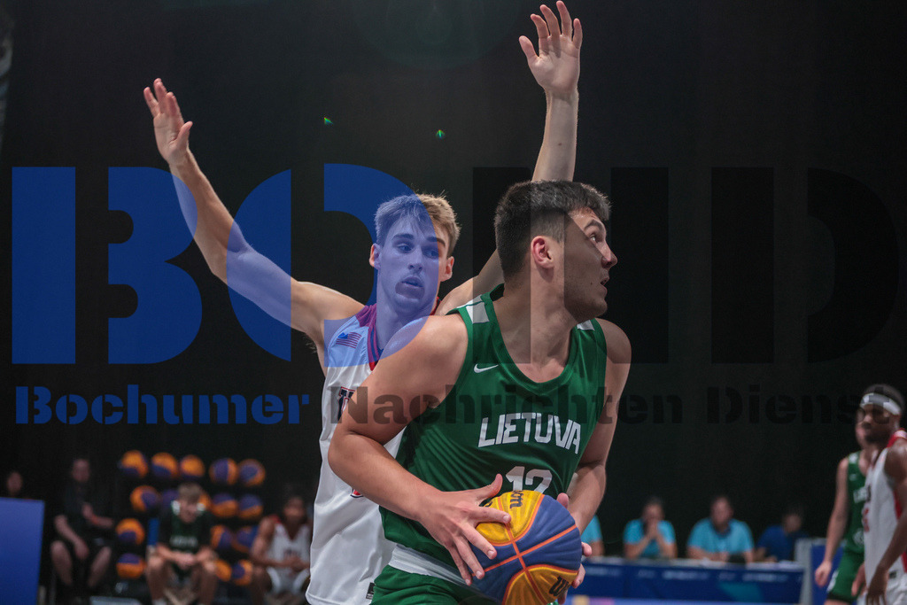 SES_RRG3x320250720-259 | bond - Realisiert mit Pictrs.com