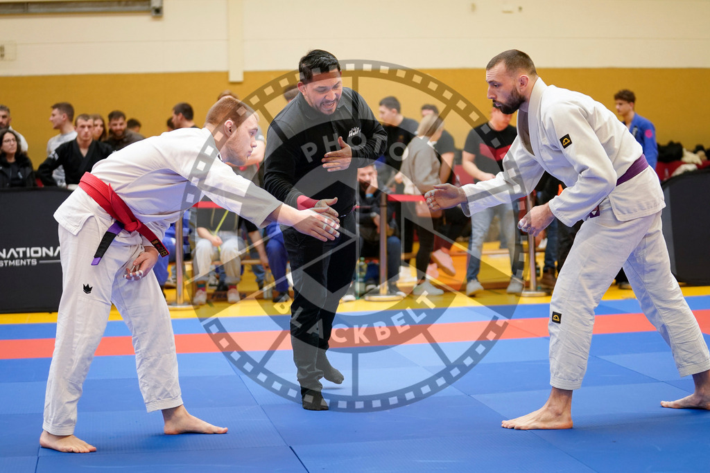 20240203PBB07267 | Fighters compete during the Brazilian Jiu-Jitsu Championship of the AJP Tour in Maintal by Frankfurt am Main, Germany, on February 2, 2024.