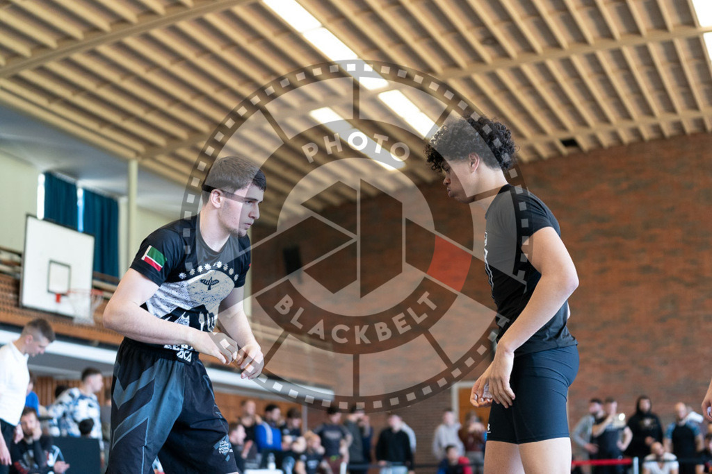 20250329PBB1642 | Fighters compete during the International Luta Livre (ILLCS) Germany IX Spring 2025 Competition spring on March 29, 2025 in Hannover, Germany.© Chiara Dazi