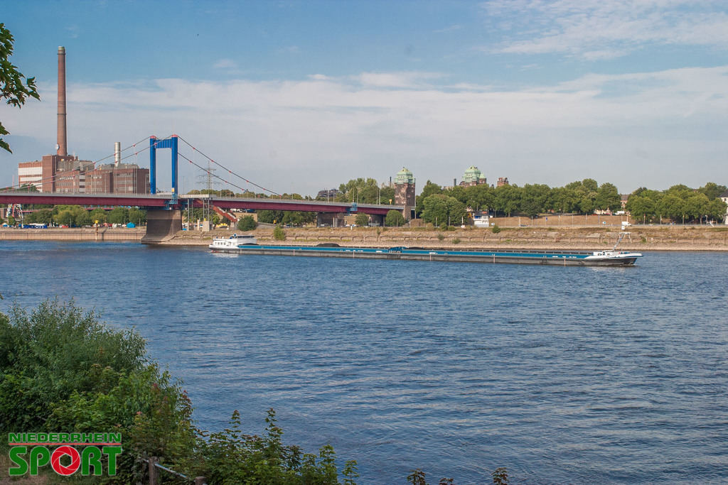 HombergRhein_290722_02 | Bildergalerie von Sport-Ereignissen aber auch von weiteren spannenden Dingen - nicht nur vom Niederrhein. In Anlehnung an den bekannten Spruch von Hanns Dieter Hüsch heißt das Motto: "Niederrhein ist überall".  - Realisiert mit Pictrs.com