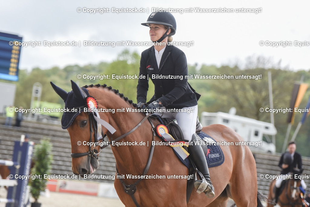 20230514_CCI4_Springen_0476 | equistock