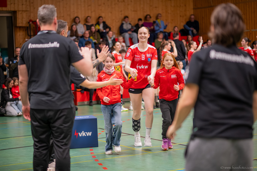 DSC_4434 | "Fussifoto.com – Ihr Ansprechpartner für hochwertige Fotografie! Entdecken Sie kreative Bilder und professionelle Dienstleistungen. Kontaktieren Sie uns für Ihre Projekte!"