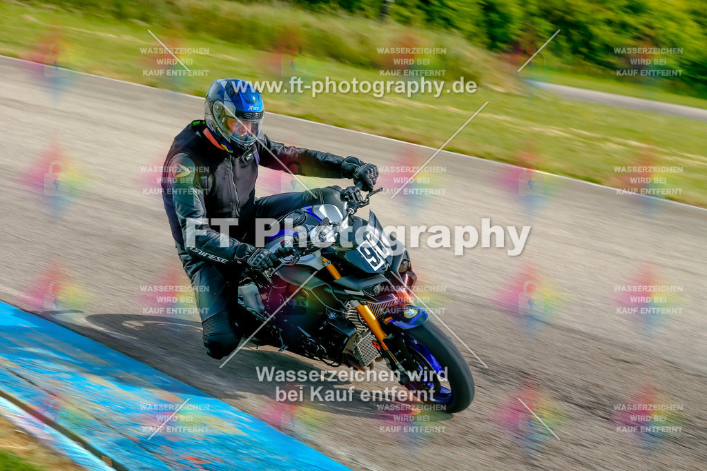 _MOT0788 | Hier findet Ihr Bilder von Touristenfahrten auf der Nürburgring Nordschleife oder von anderen Veranstaltungen die ich besucht habe. Viel Spass beim Durch Schauen 