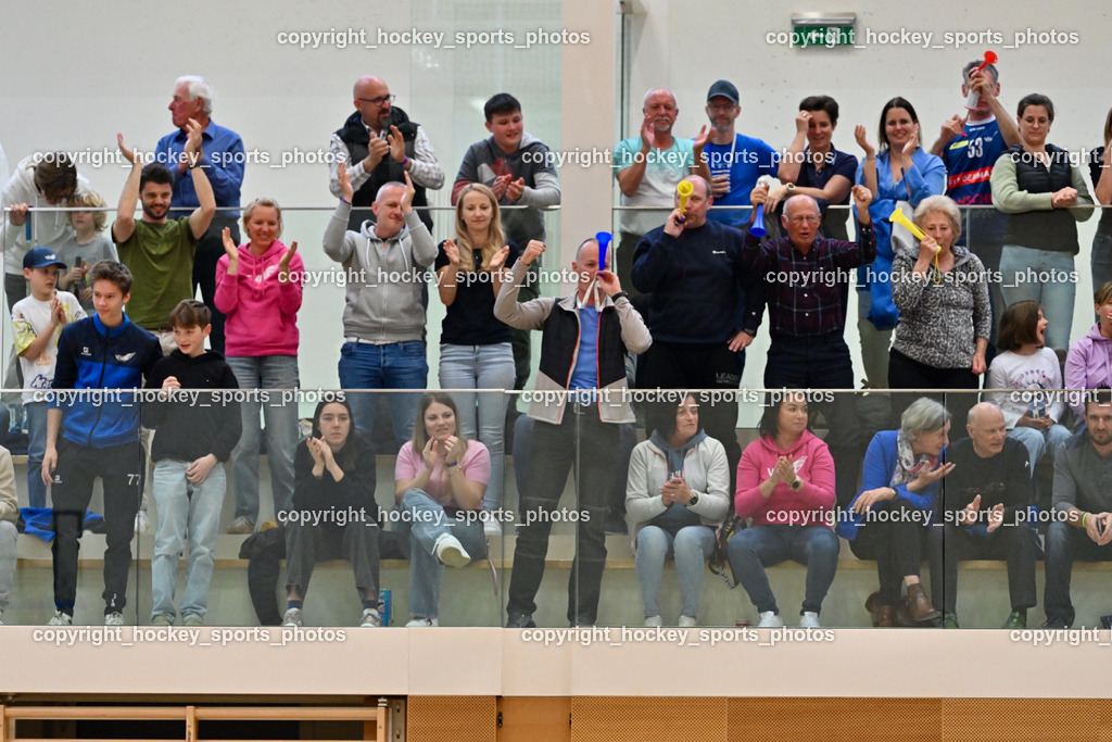 VSV Unihockye vs. KAC Floorball | Jubel VSV Unihockey Fans, VSV Unihockye vs. KAC Floorball, VSV Unihockye vs. KAC Floorball am 13.04.2025 in Villach (Ballspielhalle St. Martin), Austria, (Photo by Bernd Stefan)
