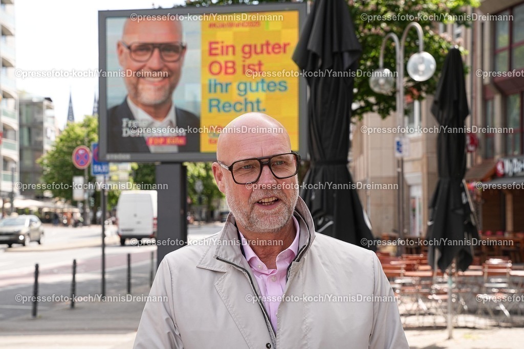 xYDR08052501003 | 08.05.2025, xydrx, Köln, Vorstellung der FDP Wahlkampagne zur Oberbürgermeisterwahl: Volker Goerzel (Oberbürgermeisterwahl Kandidat)