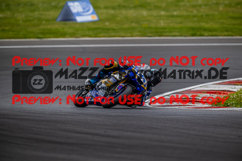 MaZZes_FotoMatrix_220508_94038 | Fotograf Mathias Schmid
Sportfotograf,
Eventfotograf,
Hochzeitsfotograf,
Portraitfotograf