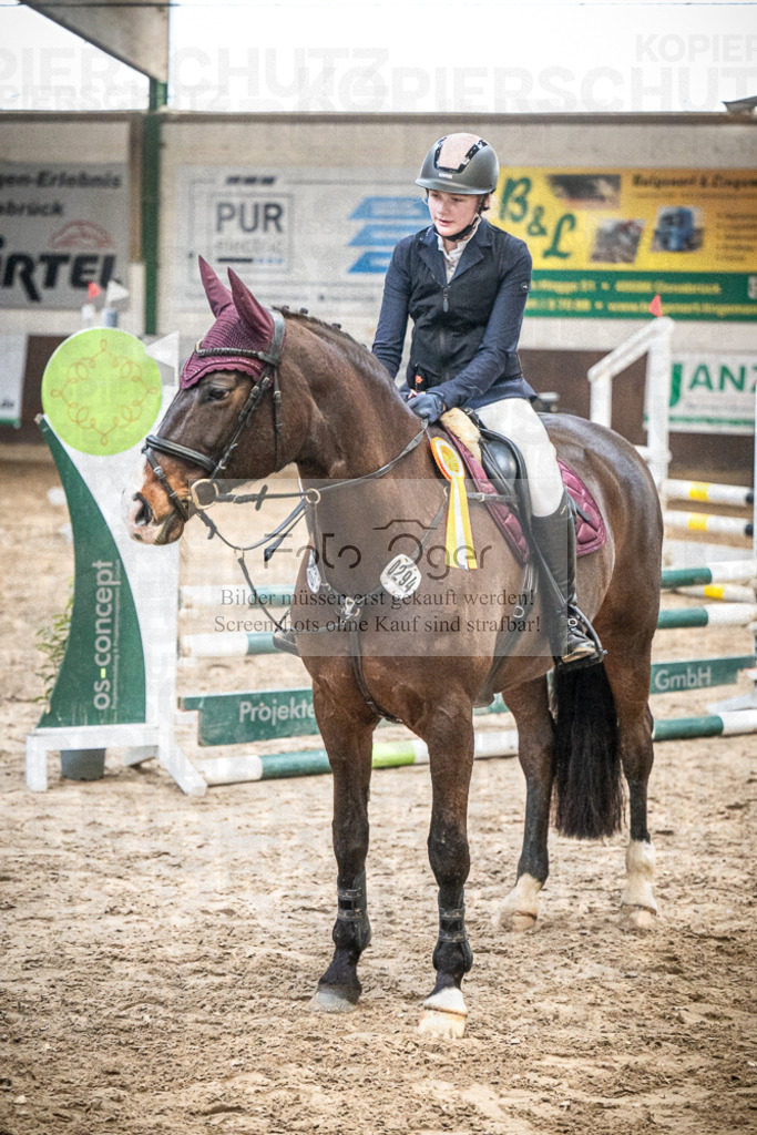 DOS_0016 | Entdecke hochwertige Reitturnierfotos von Foto Oger. Professionell, emotional und authentisch – jetzt Lieblingsmomente im Shop bestellen.Deutschlandweite Turnierfotografie. - Realisiert mit Pictrs.com