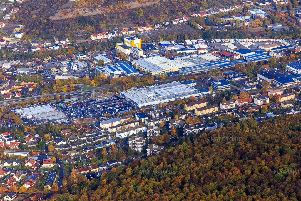 Luftbild: Gewerbegebiet beidseits der B27 mit SWM Maschinen GmbH und Kaufland Mosbach in Mosbach im Bundesland Baden-Württemberg in Deutschland. Foto: IMG_112278.jpg vom 02.11.2018 durch Werner Riehm/FLY-FOTO.deWWW.SWM-MASCHINEN.DE