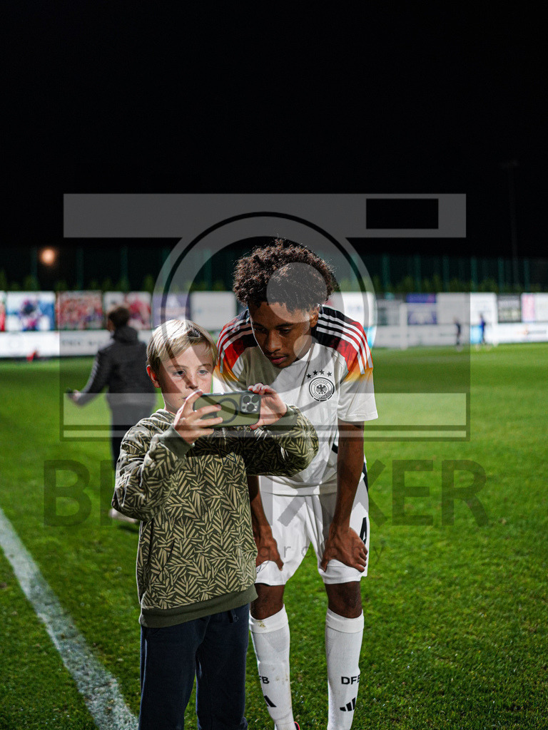 IMG_20251009_003657 | bronxxer - Realisiert mit Pictrs.com