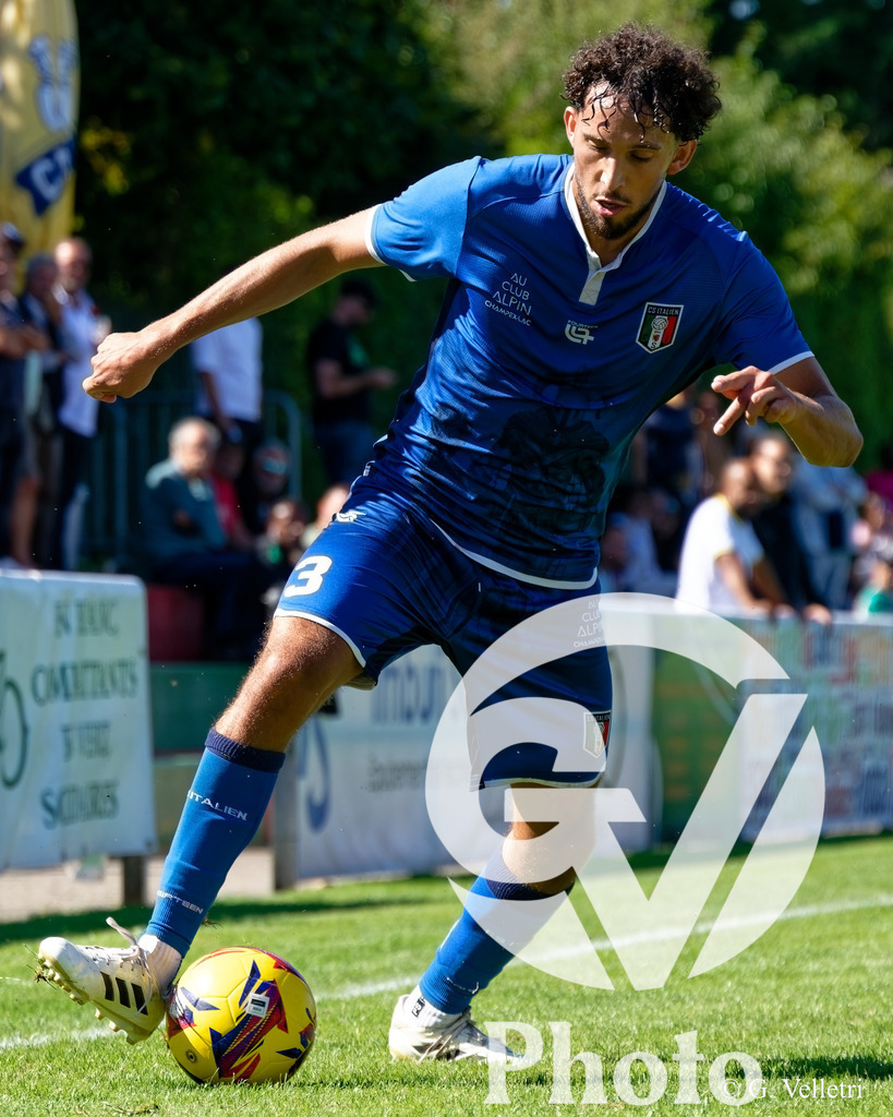 2eme ligue - FC Onex v CS Italien |  during the 2eme ligue match between FC Onex and CS Italien at Stade municipal d'Onex in Geneva, Switzerland