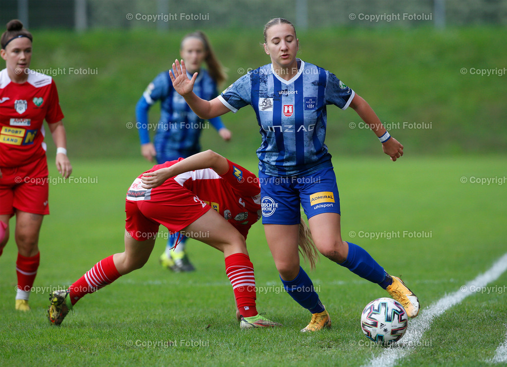 A_LUI_180922_10 | SPORT,FUSSBALL,PLANET PURE FRAUEN BUNDESLIGA SPG UNION KLEINMUENCHEN/BLAU WEISS LINZ—SKV DER POOLBAUER ALTENMARKT 18.09.2022 IM BILD: ELENA GRUENBERGER (KLEINMUENCHEN ) UNDMICHAELA NEDOROSTOVA   (ALTENMARKT) FOTO:FOTOLUI