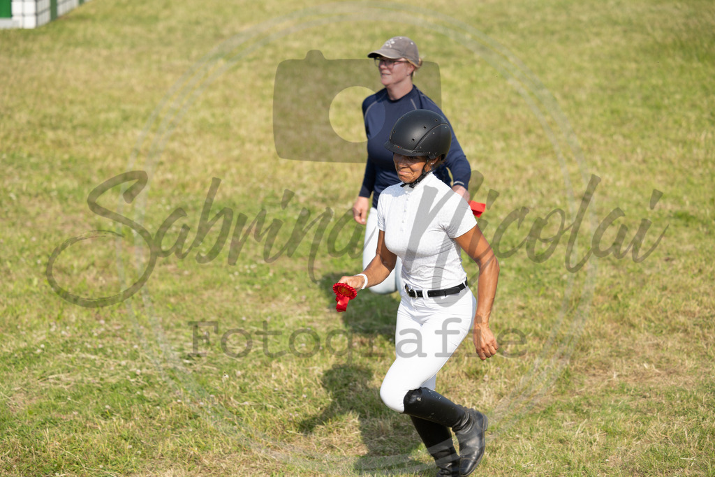 994A1716 | sabrinanicolaifotografie - Realisiert mit Pictrs.com