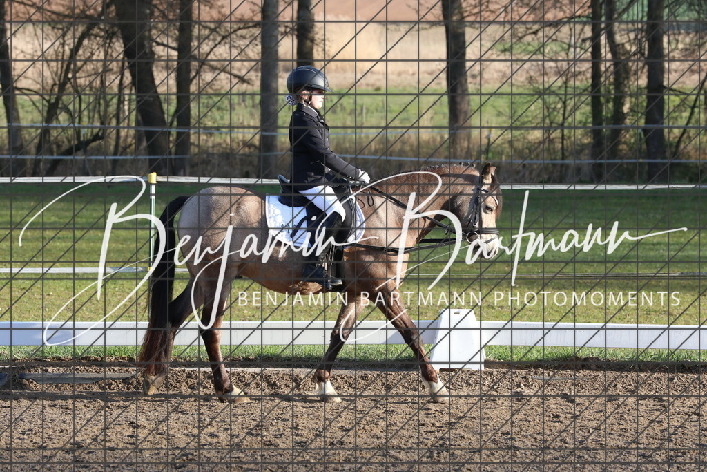 AZ2A2410 | Benjamin Bartmann Photomoments