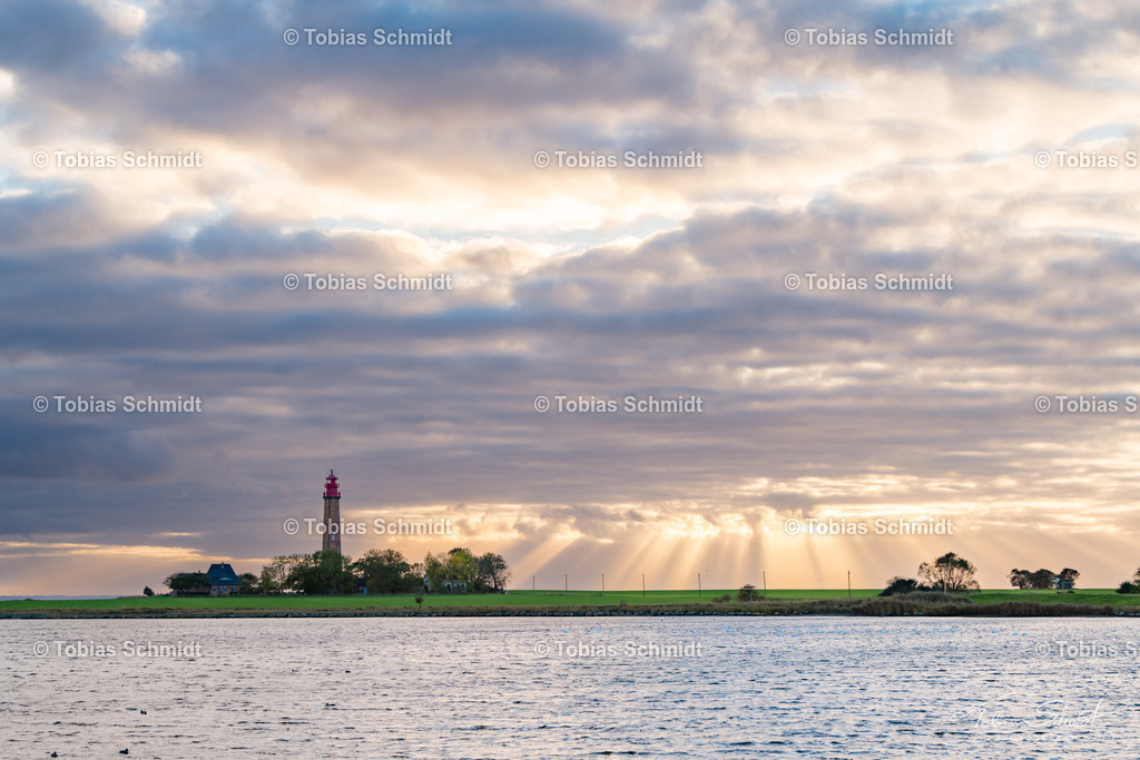 Fehmarn__DSC7730-HDR | Fotoprodukte, Kalender und Wanddeko direkt vom Fotografen auf Fehmarn. Ob Wandbild auf Alu-Dibond, hinter Acrylglas oder auf Leinwand – hier können Sie Ihr Lieblingsbild kaufen. - Realisiert mit Pictrs.com