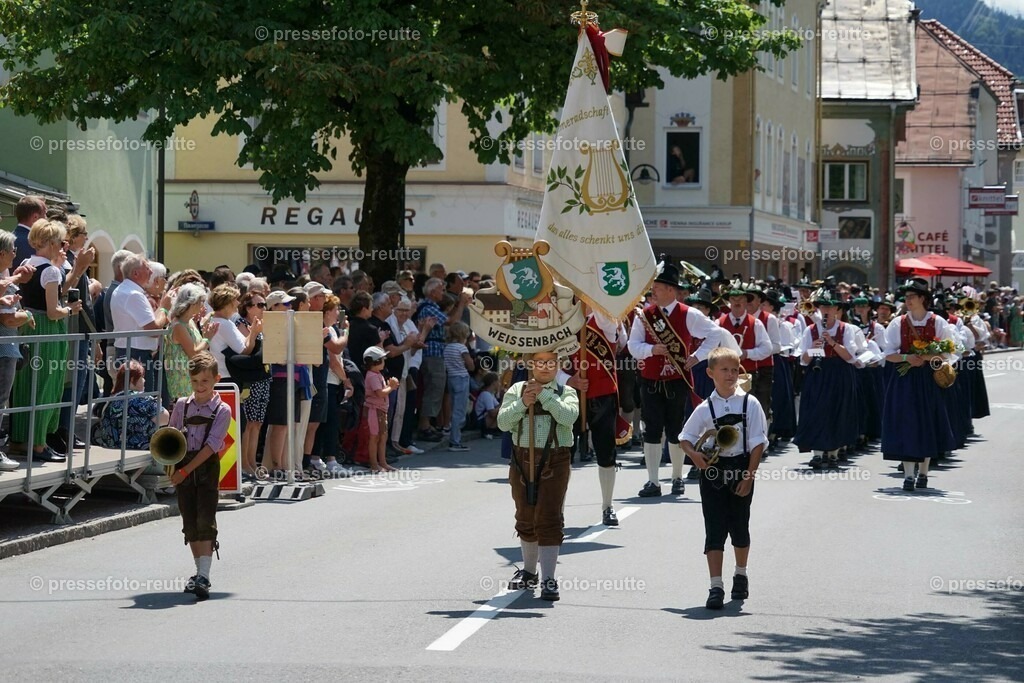 20a-WEISSENBACH-Bundesmusikfest-2023-Juni16-Reutte-DSC06603 | Info aus dem Bezirk Reutte/Ausserfern Tirol sowie eine umfangreiche Bilddatenbank über die gesamte Region: Lechtal, Talkessel Reutte, Tannheimertal, Zwischentoren. Lech, Plansee, Zugspitze, Grenztunnel, B179, Fernpassstraße, Verkehr, Lawinen, Tradition, - Realisiert mit Pictrs.com