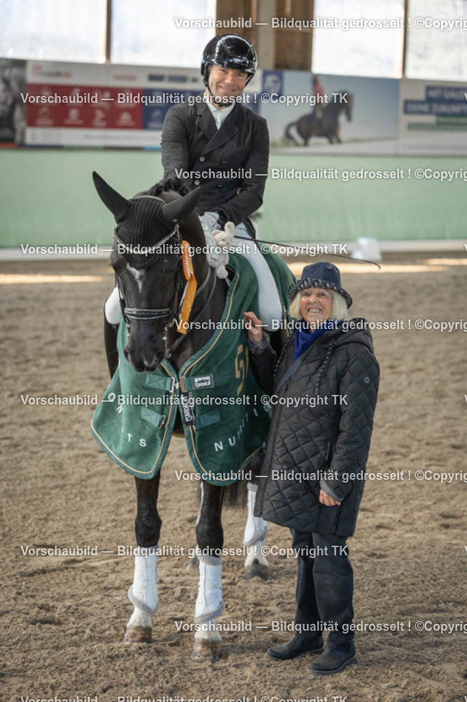 _D5A8180 | Emotionale Pferde- & People-Fotografie rund um Heidelberg, Leimen & Umgebung. Natürliche Fotos von Pferd, Mensch & Familie. Jetzt Termin sichern!