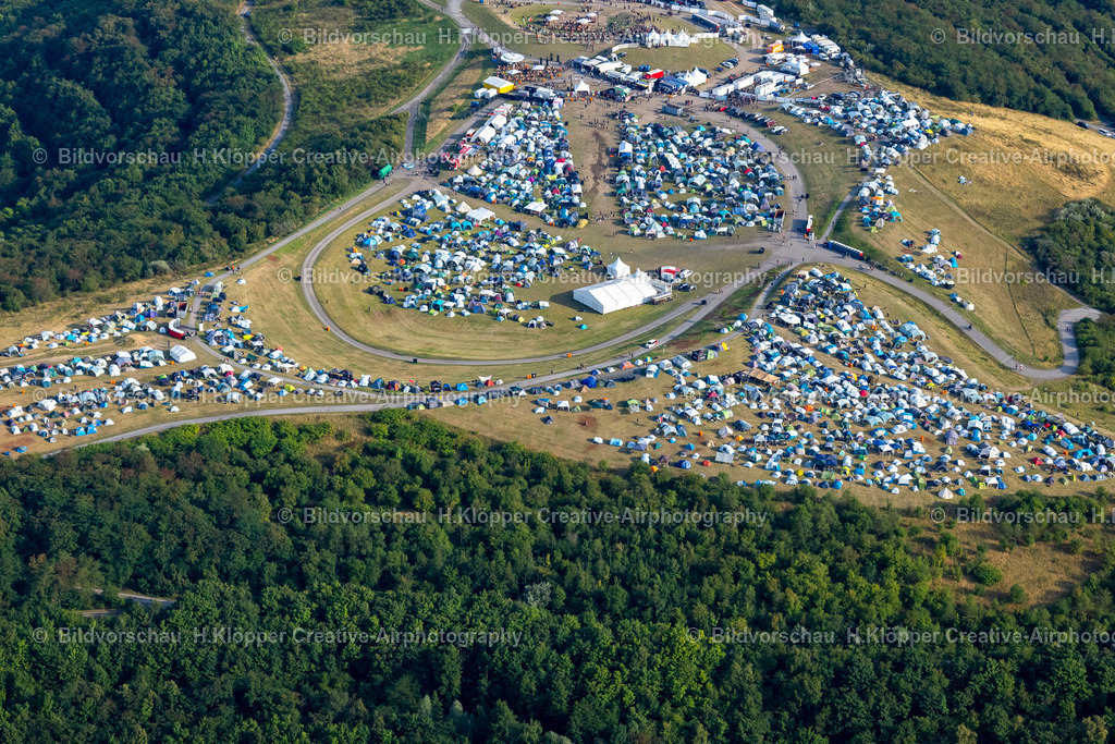 Luftbild Neukirchen-Vluyn-5407 | Musik- Konzert " Dong Open Air " auf der Freilichtbühne in Neukirchen-Vluyn im Bundesland Nordrhein-Westfalen, Deutschland - Realisiert mit Pictrs.com
