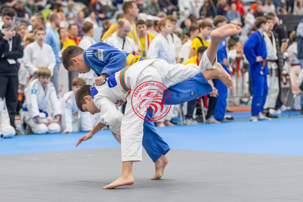 Internationaler Adler Cup 2024 | Foto vom Internationalen Adler Cup Judo Turnier im Sport- und Freizeitzentrum Kalbach im Oktober 2024 - Realisiert mit Pictrs.com