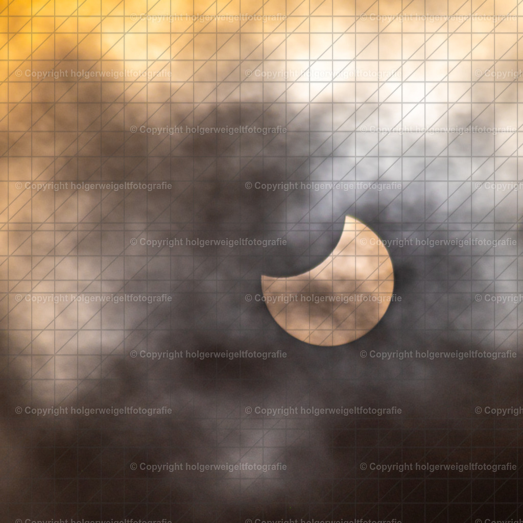 Sonnenfinsternis | vom 25.10.2022 - Realisiert mit Pictrs.com