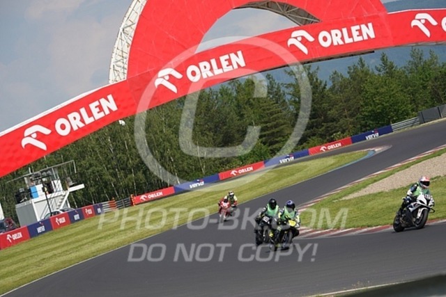 2024_05_24_PBK_12818 | Sportfotografie; SlowMotion; Video; Rennstrecke; Hafeneger; Speer; Racing; RSE; BMW; CBO; Trackday; Motorsportarena; Hockenheimring; Brno; Most; Barcelona; Valencia