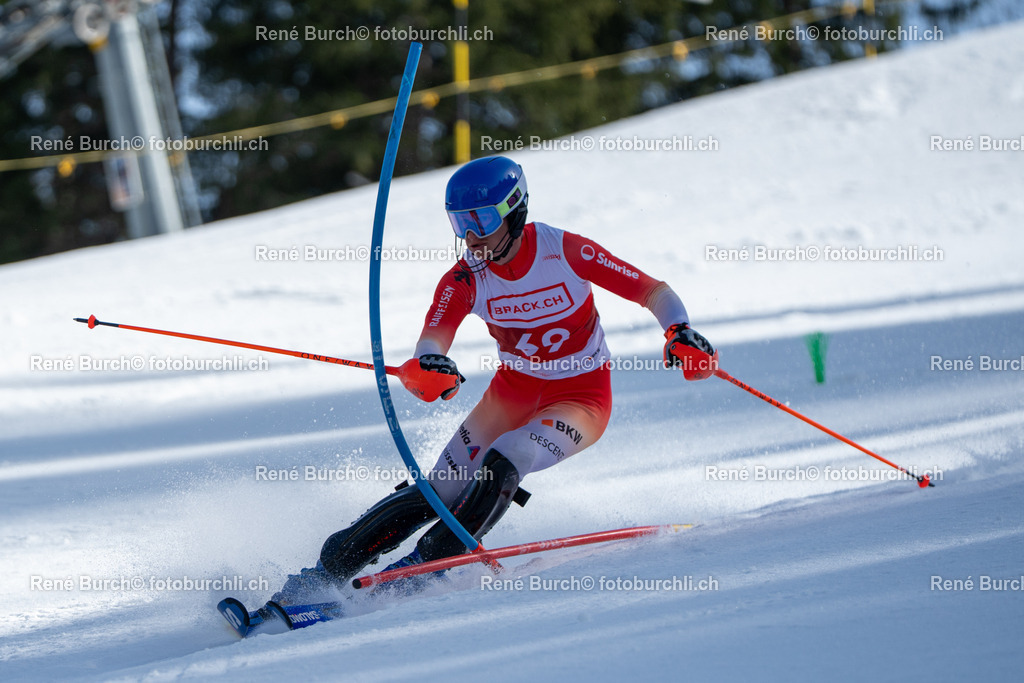 BUR03403 | René Burch leidenschaftlicher Fotograf aus Kerns in Obwalden.  Hier finden sie Sport, Landschaft und Natur Fotografie.
 - Realisiert mit Pictrs.com