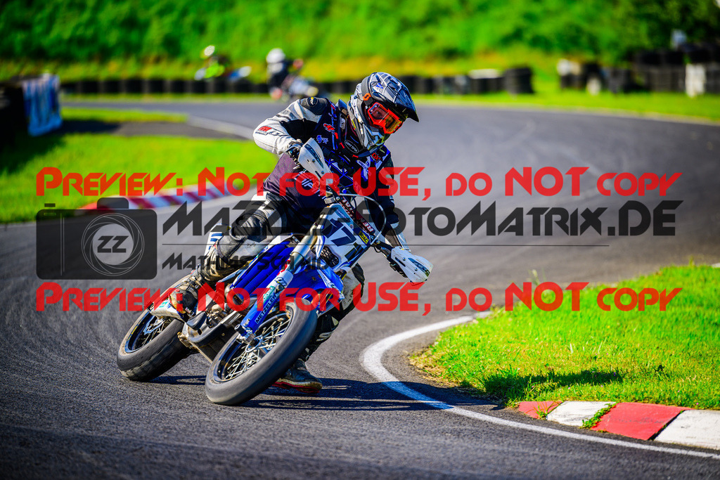 MaZZes_FotoMatrix_240512_6021986_0330 | S4