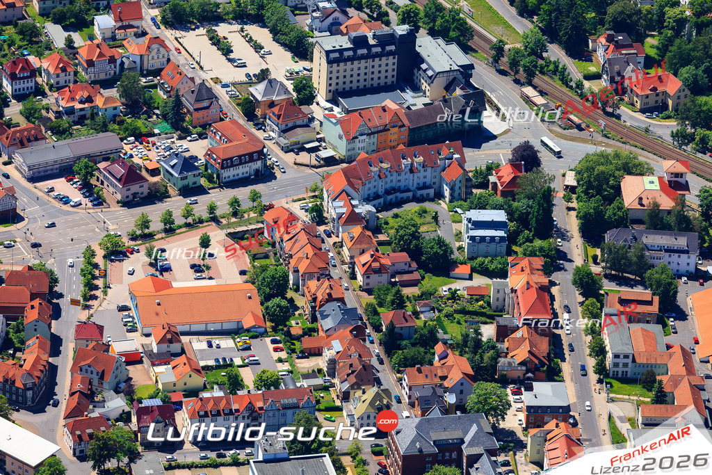 Die Luftaufnahme der Stadt Suhl wurde vom UL-Flugzeug heraus erstellt ( keine Drohne )- hohe Auflösung für beste Qualität