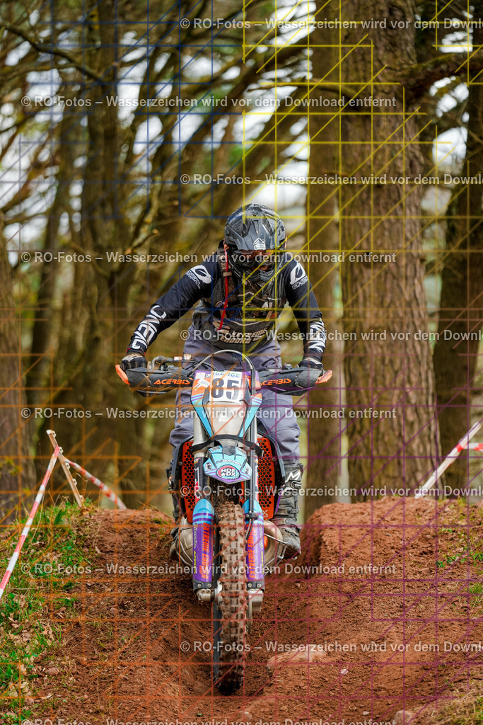 5 Lauf Mernes-1076 | Sportfotografie von RO-Fotos: Motorsport, Motocross, Enduro, Laufveranstaltungen und Triathlon. Professionelle Fotos von Sportlern und Events. - Realisiert mit Pictrs.com