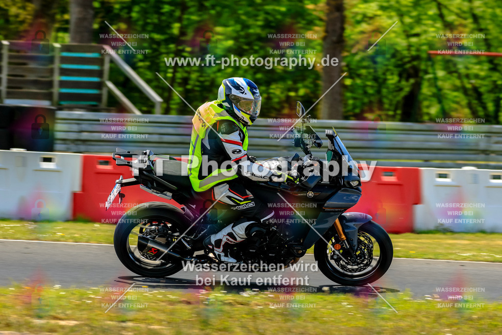 _OTO2117 | Hier findet Ihr Bilder von Touristenfahrten auf der Nürburgring Nordschleife oder von anderen Veranstaltungen die ich besucht habe. Viel Spass beim Durch Schauen 