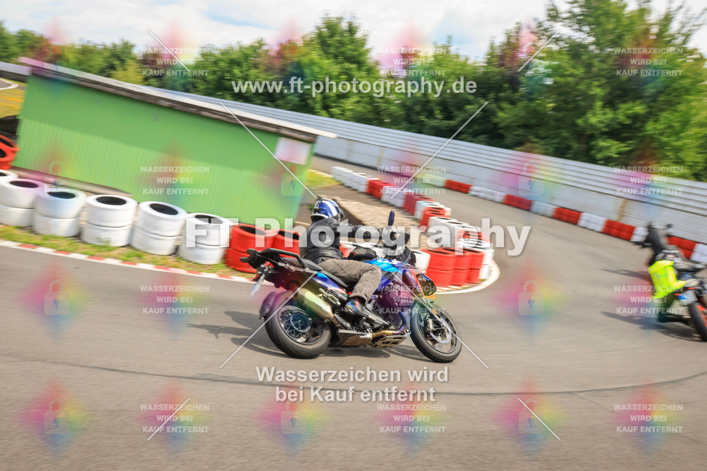 _DSK2832 | Hier findet Ihr Bilder von Touristenfahrten auf der Nürburgring Nordschleife oder von anderen Veranstaltungen die ich besucht habe. Viel Spass beim Durch Schauen 