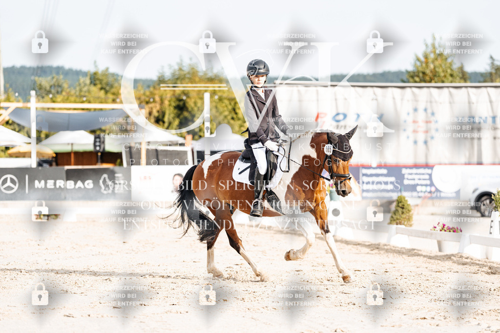 CK903945 | Turnierfotografie Pferdefotografie Trier Rheinland-Pfalz Pferdesport Reitsport Tierfotografie Sportfotografie Pferdevideo Pferdevideografie Equestrianvideography equestrianphotography  - Realisiert mit Pictrs.com