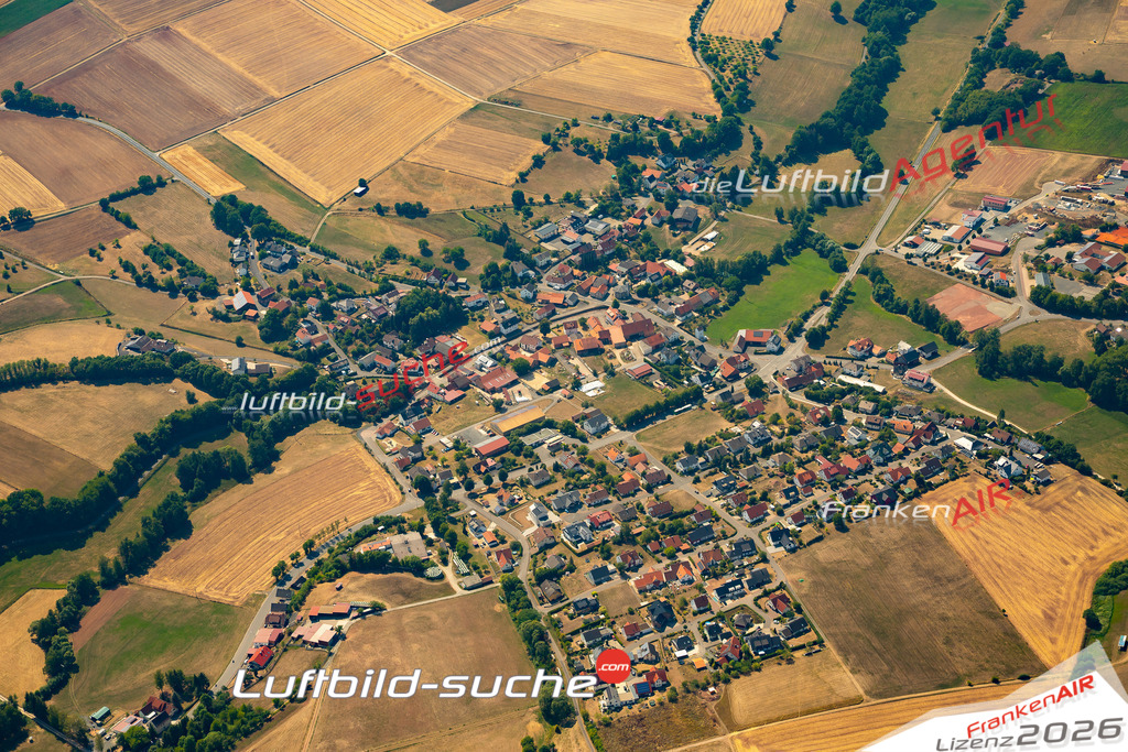 Die Luftaufnahme Morles - Nüsttal wurde 2022 vom Flugzeug aus (keine Drohne) erstellt. Hohe Auflösung -für große Poster und Wandbilder geeignet - Garantiert!