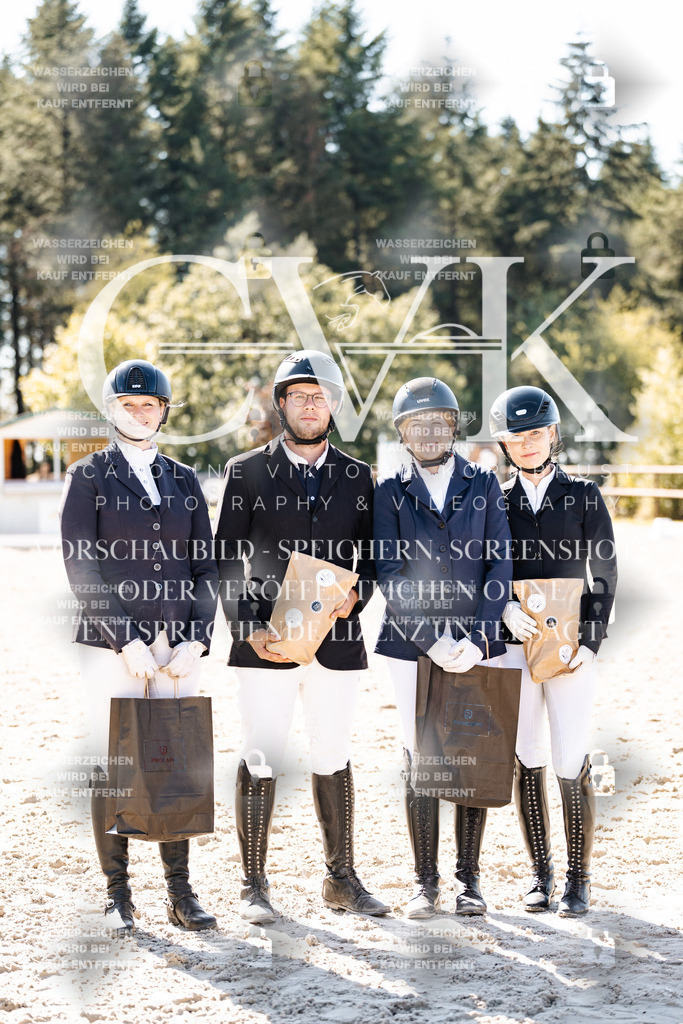 CK905430 | Turnierfotografie Pferdefotografie Trier Rheinland-Pfalz Pferdesport Reitsport Tierfotografie Sportfotografie Pferdevideo Pferdevideografie Equestrianvideography equestrianphotography  - Realisiert mit Pictrs.com