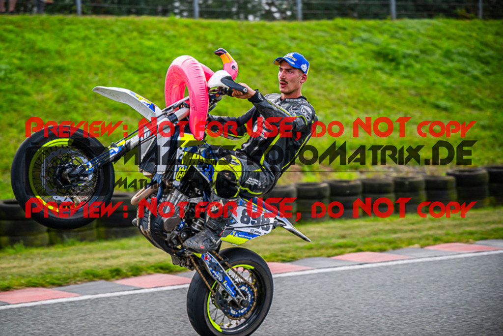 MaZZes_FotoMatrix_231001_0321 | S4