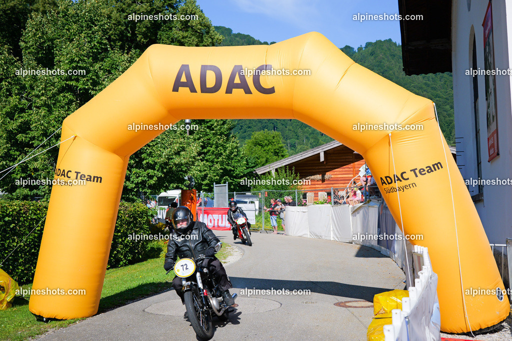 P1025725 | Erleben Sie atemberaubende, hochqualitative Fotos Ihrer Fahrt entlang der malerischen Alpenstraßen. Besuchen Sie alpineshots.com, um professionelle Aufnahmen Ihrer unvergesslichen Reise zu finden und zu kaufen - Realisiert mit Pictrs.com