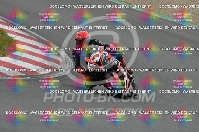 2024_05_17_PBK_24539 | Sportfotografie; SlowMotion; Video; Rennstrecke; Hafeneger; Speer; Racing; RSE; BMW; CBO; Trackday; Motorsportarena; Hockenheimring; Brno; Most; Barcelona; Valencia