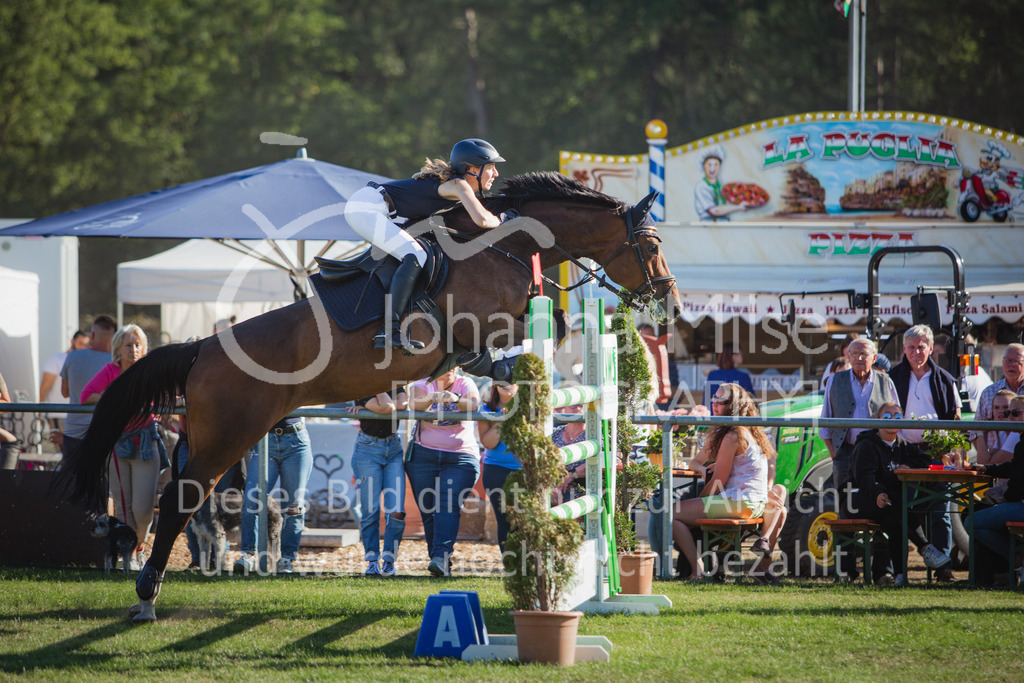 220716_LC_Waldbach-530 | Deine schönsten Turniermomente als professionelle Fotos! Entdecke hochwertige Pferdesport-Fotografie im Online-Shop. Jetzt Fotos finden & bestellen!