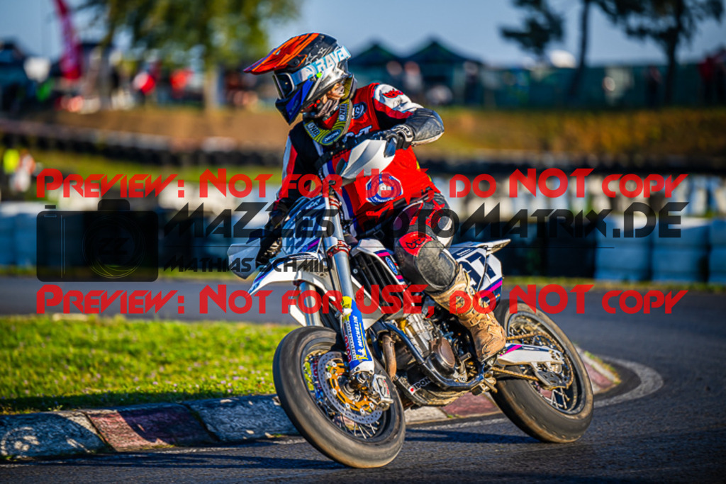 MaZZes_FotoMatrix_230916_3316 | S4