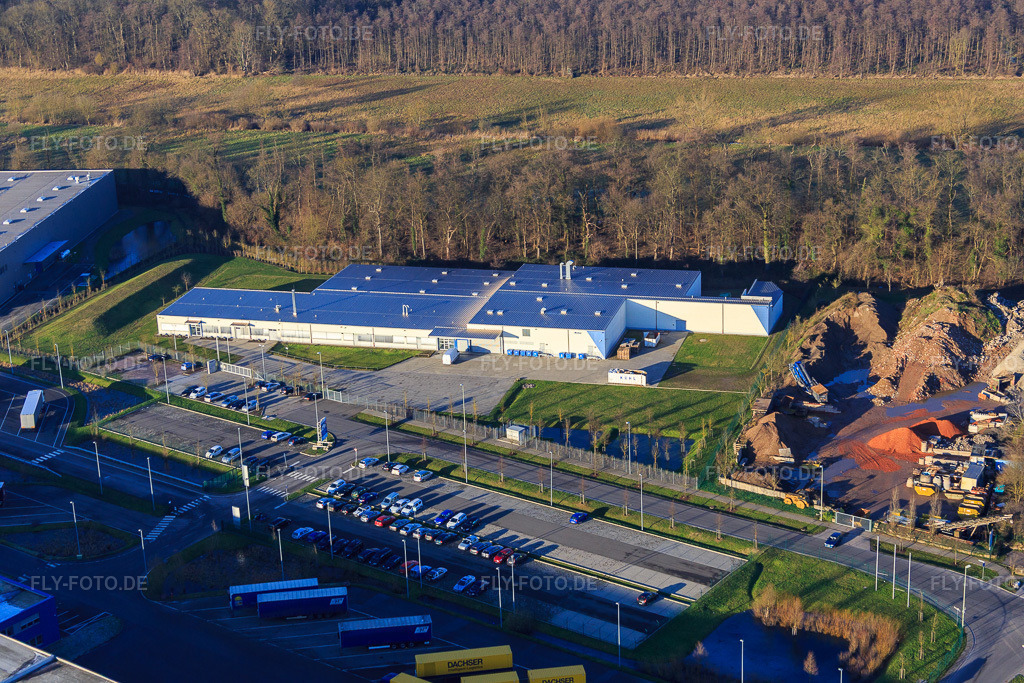 Luftbild: Gewerbegebiet Horst, Alfa Aesar GmbH im Ortsteil Minderslachen in Kandel im Bundesland Rheinland-Pfalz in Deutschland. Foto: IMG_076518.jpg vom 05.01.2015 durch Werner Riehm/FLY-FOTO.de