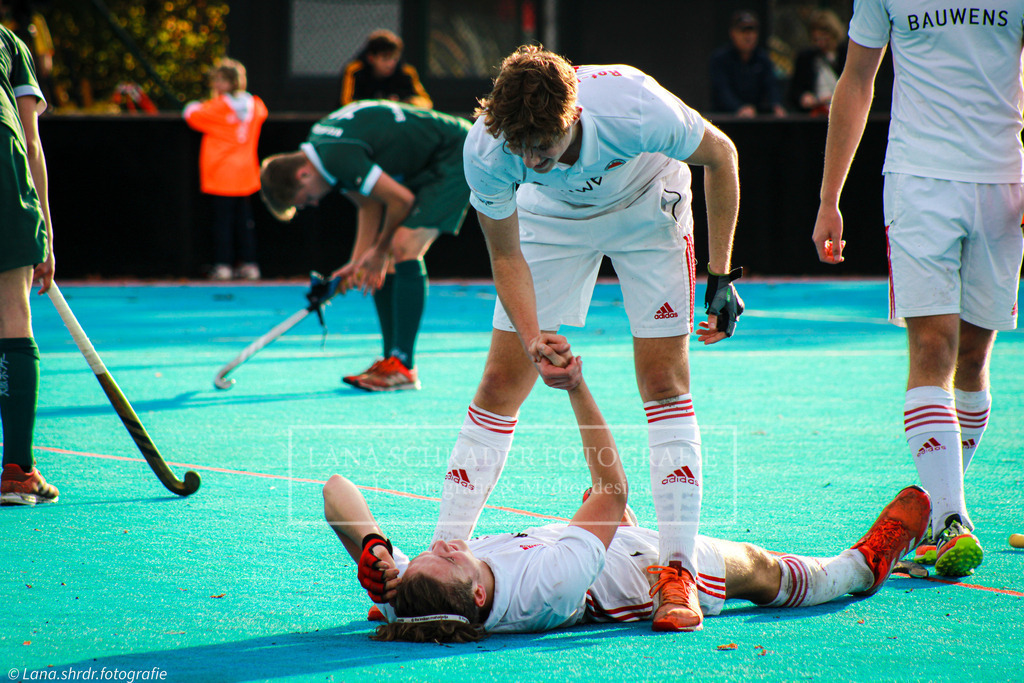 DM22 HALBFINALE RWK-HTCU 22.10.22-16 | lanaschraderfotografie - Realisiert mit Pictrs.com