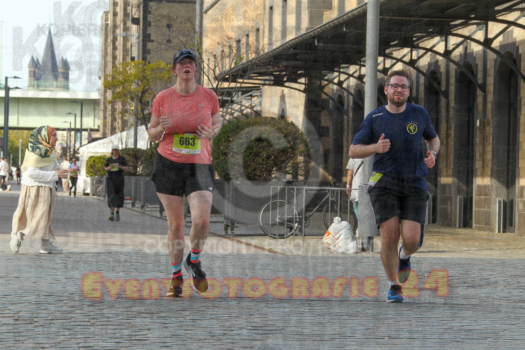250920_1540_EV4_9415 | Sportfotografie im Rhein-Sieg Kreis, Köln, Bonn, NRW, Rheinland Pfalz, Hessen, etc. Unser Tätigkeitsfeld umfasst den Laufsport vom Volkslauf über den Marathon, Duathlon, Triathon bis zum Ultralauf wie Kölnpfad Ultra oder Schindertrail.