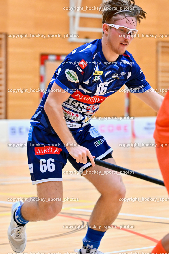 VSV Unihockey vs. SZPK Floorball | #66 Jakob Rainer VSV Unihockey, VSV Unihockey vs. SZPK Floorball, VSV Unihockey vs. SZPK Floorball am 23.11.2024 in Villach (Ballspielhalle St. Martin), Austria, (Photo by Bernd Stefan)