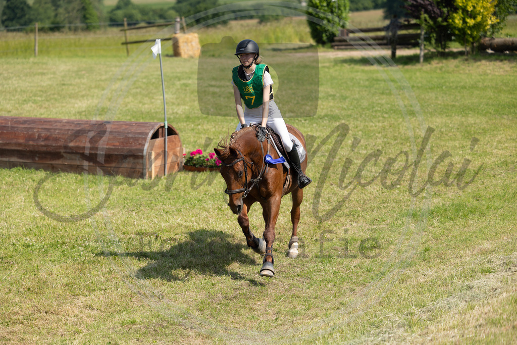 994A1428 | sabrinanicolaifotografie - Realisiert mit Pictrs.com