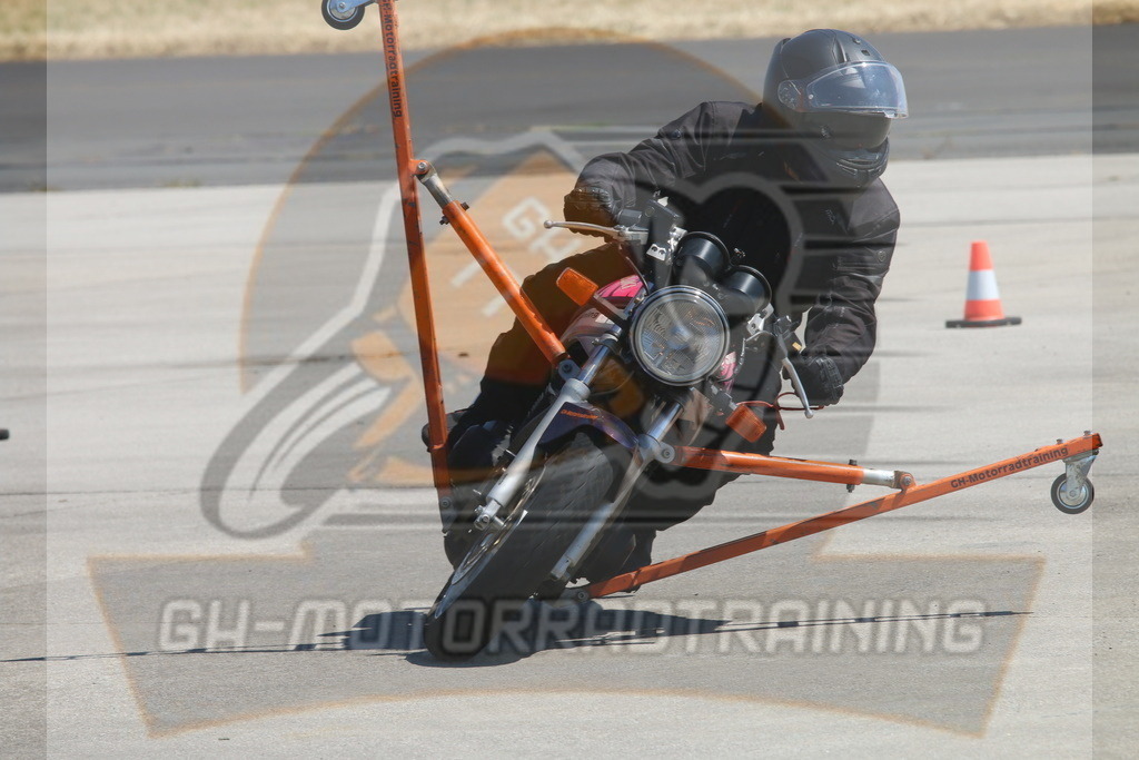 IMG_3138 | gh-motorradtraining-foto.de - Realisiert mit Pictrs.com